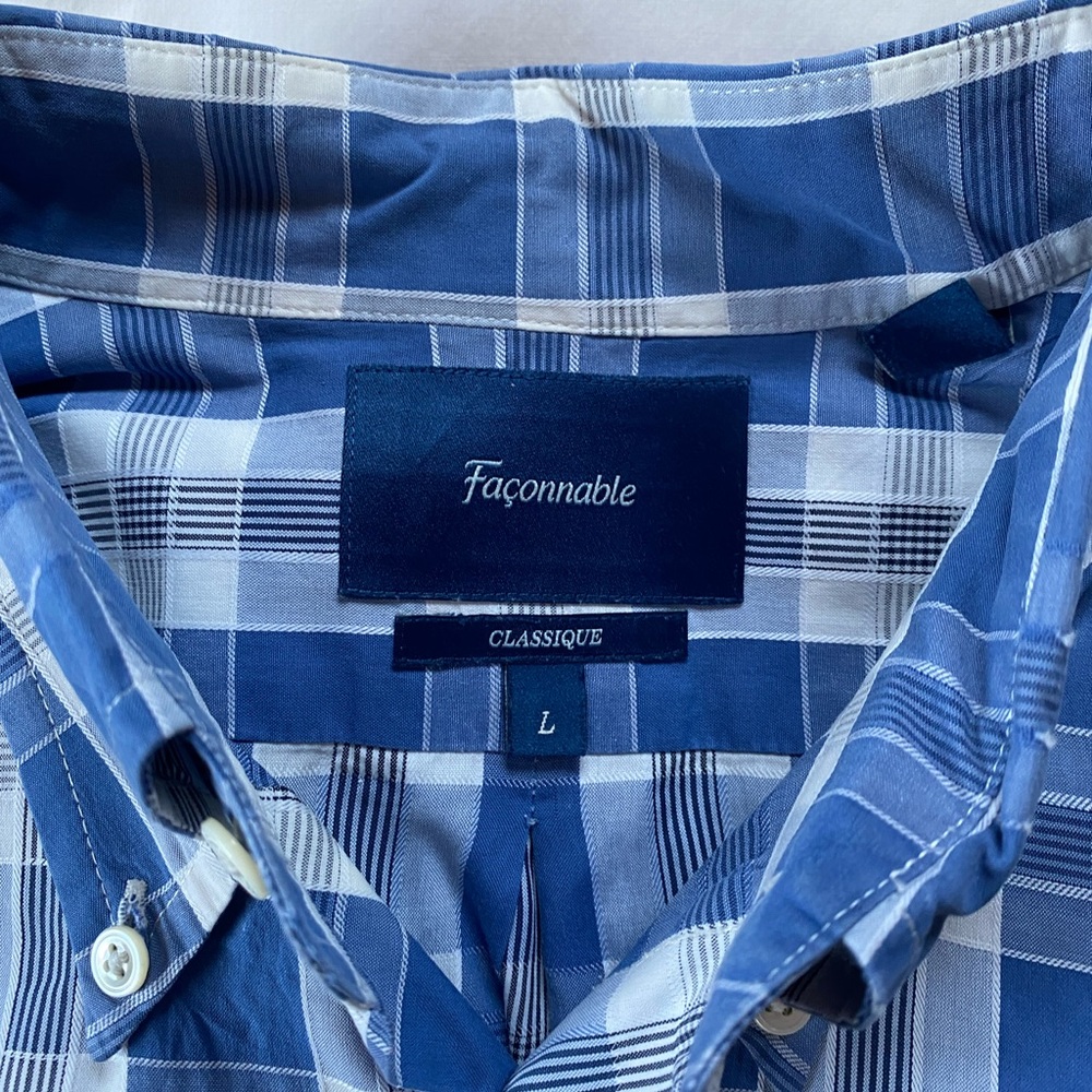Men’s casual plaid shirt